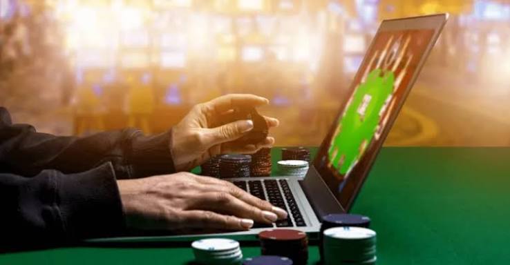 Καλύτερα Ελληνικά Online Casino Απόλαυση και Ασφάλεια στον Κόσμο του Στοιχηματισμού Καλύτερα Ελληνικά Online Casino Απόλαυση και Ασφάλεια στον Κόσμο του Στοιχηματισμού